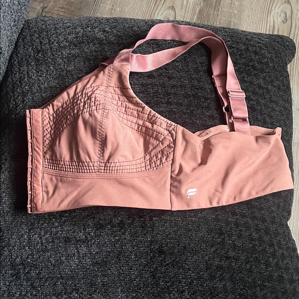 Fabletics Blush Pink Bra - Picture 3 of 5